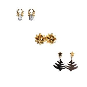 Holiday time earring bundle
